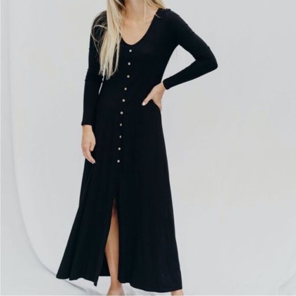 Carly Jean Los Angeles Corey Taupe Maxi Dress - Picture 11 of 11